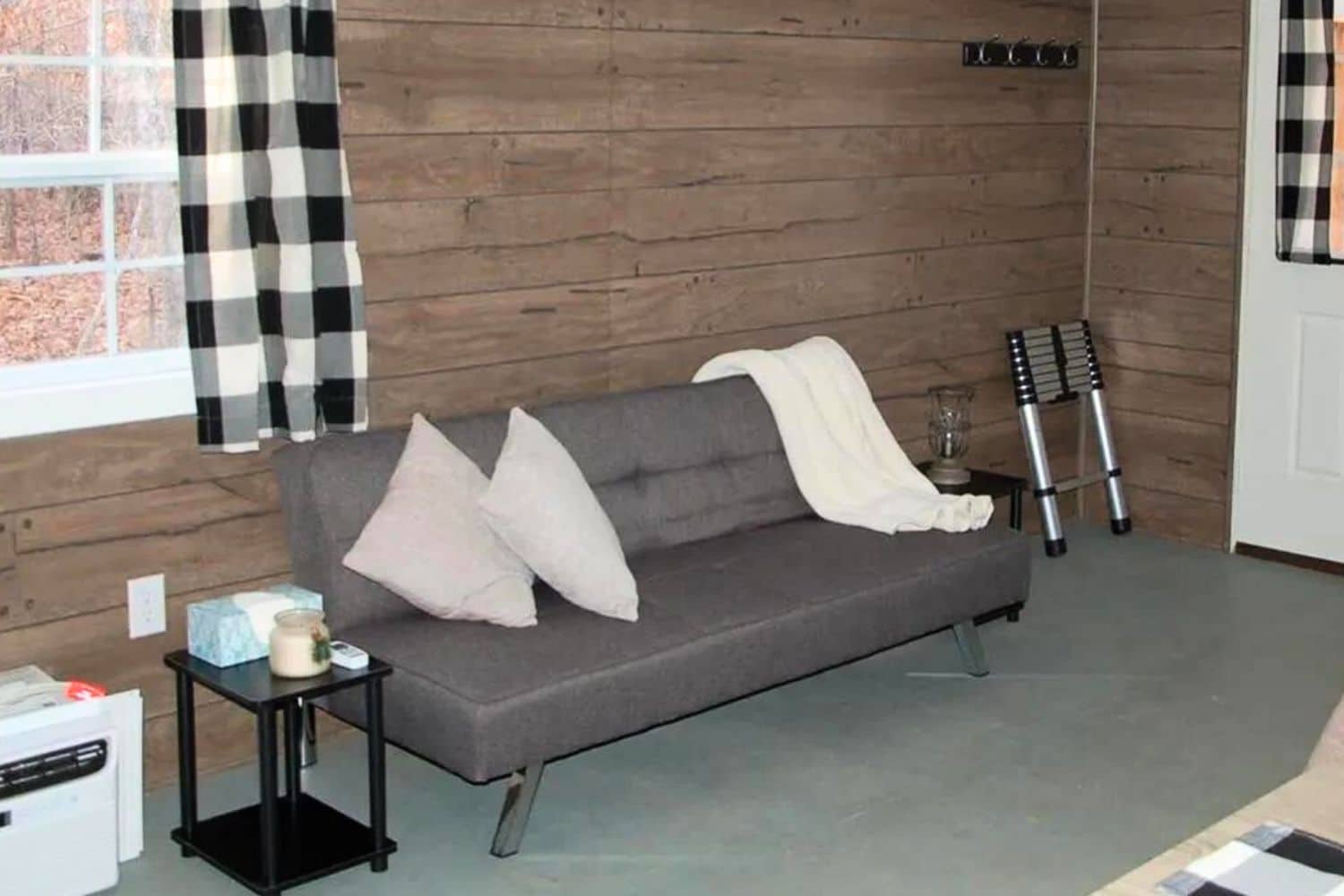 Man transforms run-down home into off-grid paradise with genius ... - Off Grid Apartment Multi Functional Renovation